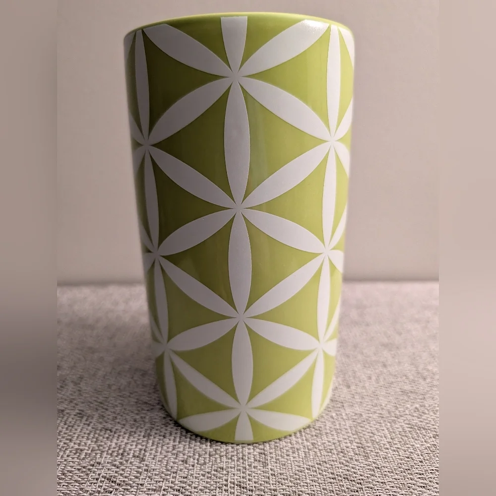 Green Vase/Utensil Caddy with Retro Geometric Design